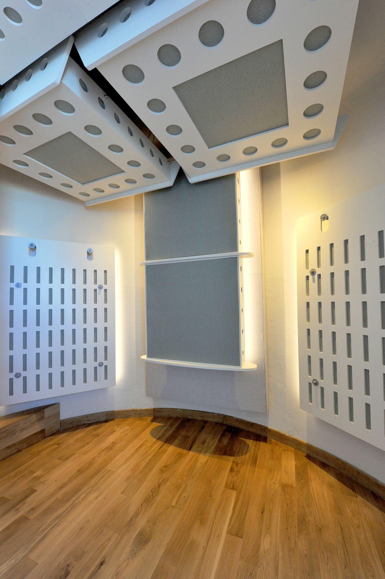 Vocal booth